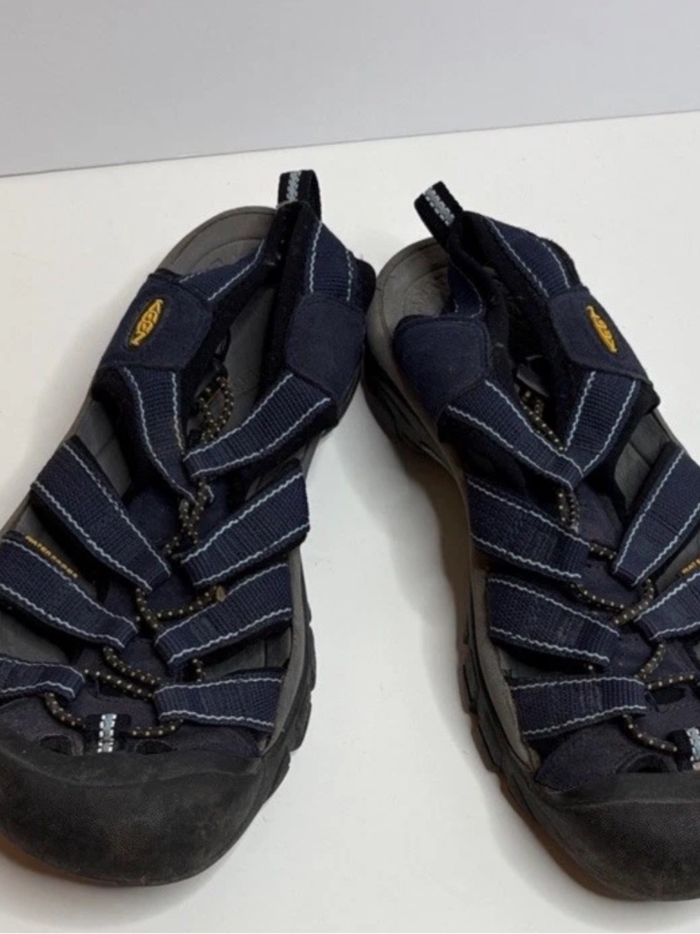 Keen Blue Black Waterproof Outdoor Closed Toe Sandals Women Size 8.5 BLEMISH